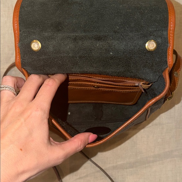 Vintage Dooney & Bourke Crossbody Bag - Picture 8 of 10